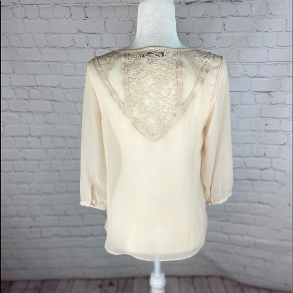 𝅺lauren Conrad Lace Back Blouse S - Picture 2 of 3